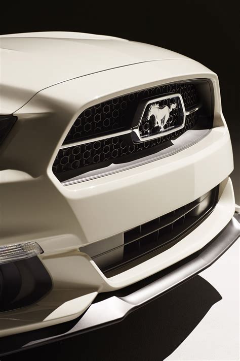 Ford Mustang Gt 50 Year Limited Edition Debuts In New York
