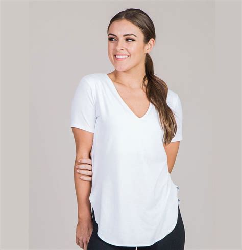 8 Best Not Too Sheer White T Shirt Options Perfect White Tee Women