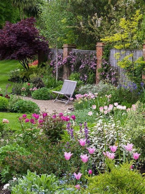 30 Dreamy Garden Design Ideas For Spring To Try This Season