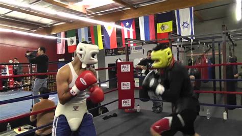 Good Sparring In Oxnard Esnews Boxing Youtube