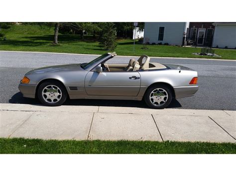 Initially, the first 300 sl was a grand prix racing car built in 1952 with no intention of developing a street version. 1990 Mercedes-Benz SL500 for Sale | ClassicCars.com | CC-1023858