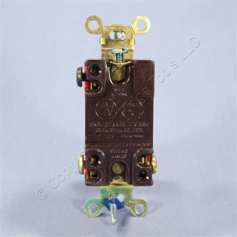 Eagle Ivory Spdt Double Throw Maintained Contact Toggle Switch 20a 277v