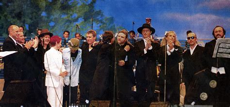 With luciano pavarotti, andrea bocelli, james brown, grace jones. Pavarotti And Friends (1995.09.12) | Cranberries World
