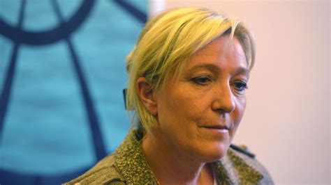 Mère De Marine Le Pen Age - Communauté MCMS