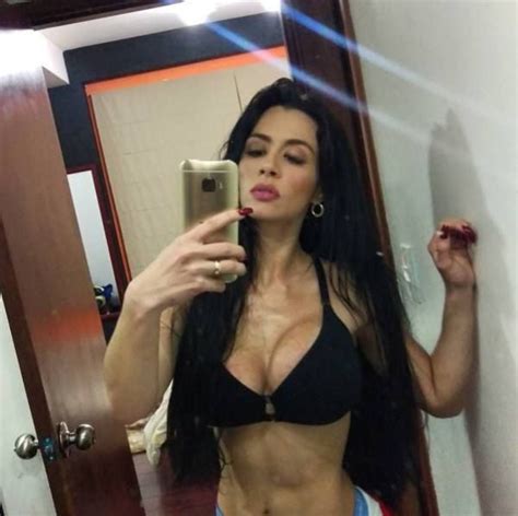 10 Hot Sexy Diosa Canales Bikini Pics