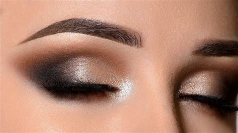 How To Get Smokey Eyes In Just 5 Steps Flashing File