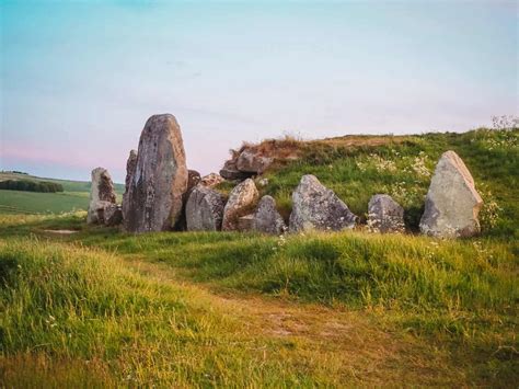 West Kennet Long Barrow Secrets Of An Ancient House Of The Dead In