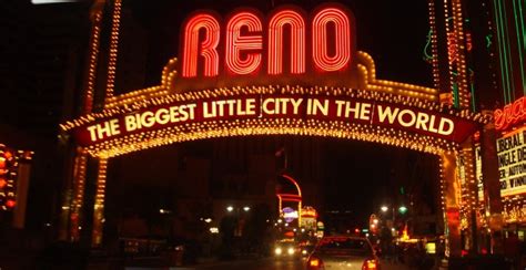 Weekly Photo Reno Arch Reno Nevada Dauntless Jaunter Travel Site
