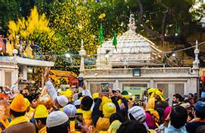 Sufi Basant Spring Celebration At Nizamuddin Dargah Delhipedia