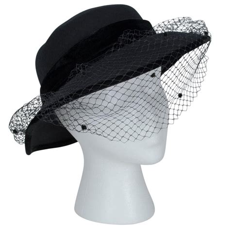 Italian Wool Mourning Funeral Hat With Dotted Veil 1970s At 1stdibs