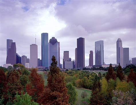Houston Ranked The No 1 City In America For Young People The Land