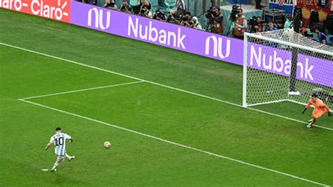 Lionel Messi Becomes All Time Argentina Top Scorer At World Cups Futbol On Fannation