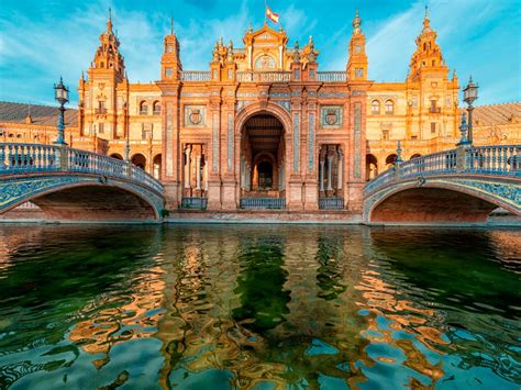 Despre Sevilla Spania Cand Sa Mergi Perioade Bune Si Atractii