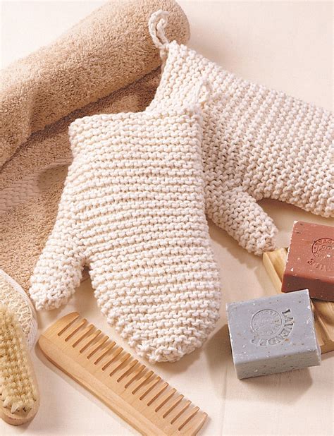 Free Knitting Pattern For This Simple Bath Mitt The Motley Makery