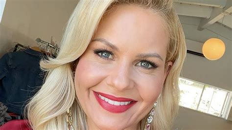 Candace Cameron Bure Says Its Christmas In Holiday Themed Selfie