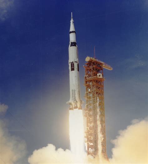 Fileapollo 11 Launched Via Saturn V Rocket