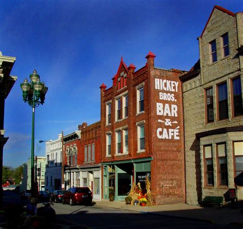 Best dining in georgetown, kentucky: Bar & Cafe | Street scene in Georgetown, KY on cool Fall ...