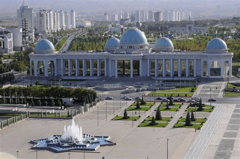 Independence Square Ashgabat Pictures Turkmenistan In Global