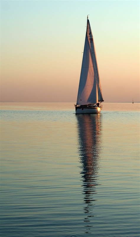 Pin by Fevzi Dulger on Sailboats | Sailboat photography, Sailing, Boat