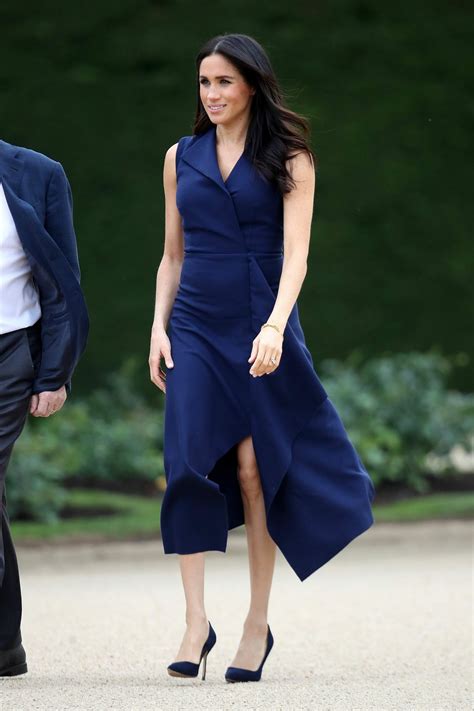 Meghan markle planning second 'bombshell' interview? MEGHAN MARKLE at Government House in Melbourne 10/18/2018 ...