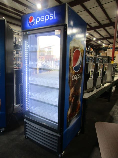 QBD CD26-HC 1 DOOR GLASS COOLER MERCHANDISER REFRIGERATOR PEPSI