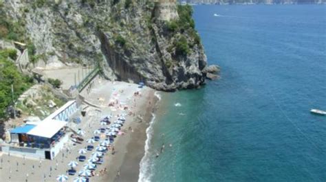 Ravello Spiaggia Di Castiglione Stesso Mare Meno Spiaggia Positanonews