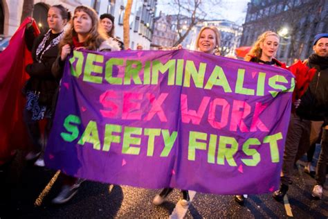 Manhattan Will No Longer Prosecute Sex Workers But Sex Work Is Still