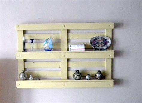 The metal pipe shelves are mostly to build in the same manner, but you can vary the tone of wood shelving boards to give amazing variations to them. Pallet Shelf Ideas for Kitchen | Pallet Ideas