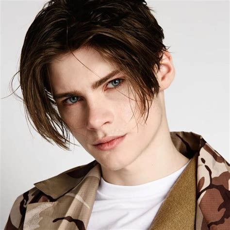 The eboy haircut starts with longer length hair on. Eboy Haircut Redefined - Check These Wonderful ...