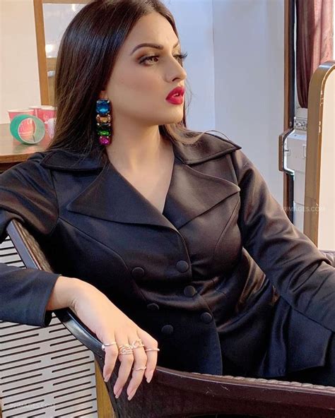 himanshi khurana beautiful hd photos and mobile wallpapers hd android iphone 1080p 51238