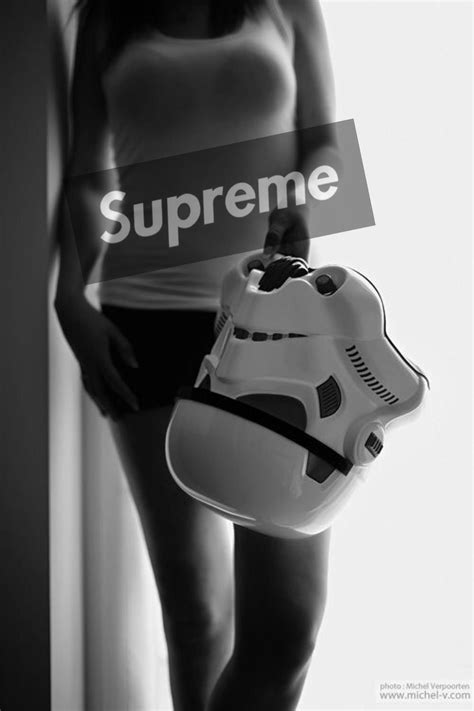 Pin By Noop On Supreme Supreme Wallpaper Supreme Girls Supreme