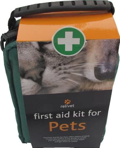 Best Pet First Aid Kits Review In 2021 Paws Claws And Tails