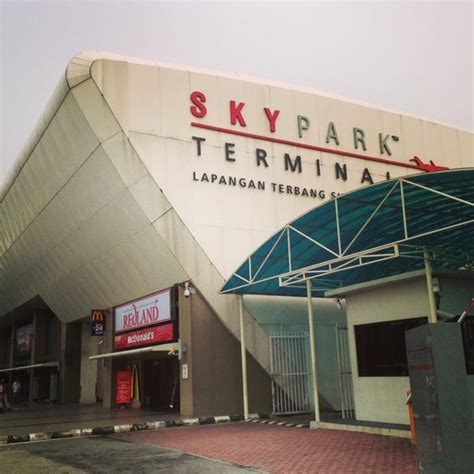 Parking facilities if you are driving and prefer to leave your vehicle at the airport, there is a big parking bays opposite the entrance of subang skypark terminal. Subang SkyPark Terminal (SZB) - Airport Terminal in Subang