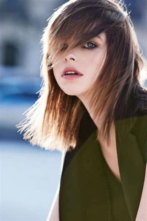 Coupe de cheveux au carré plongeant automne-hiver 2016 ...