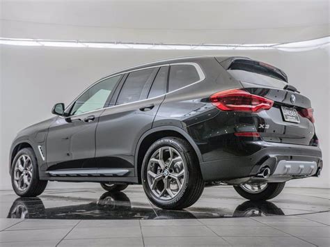 It's a mainstay of bmw's lineup, giving you more room than the x1 and x2 while keeping the price reasonable compared to the larger x5. New 2021 BMW X3 Hybrid xDrive30e Sport Utility in Wichita ...