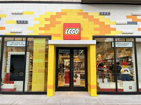 The Lego Store Crocker Park