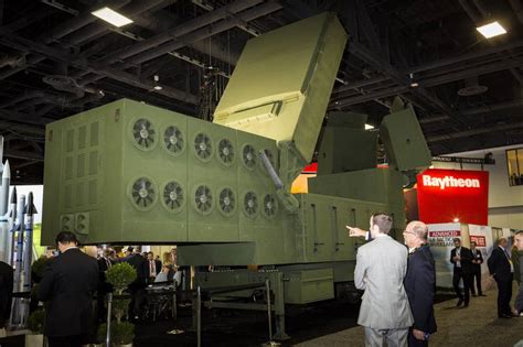 ‘no Time For A Blind Spot Raytheon Goes Big With Patriot Radar