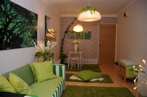 Interior desain ruang tamu warna hijau muda via kreasitekno.co. RumahKu-SyurgaKu: Dekorasi Ruang Tamu Berwarna Hijau