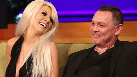 Courtney Stodden And Doug Hutchison Are Engaged Again Screener