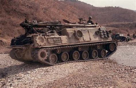 M88 Hercules Heavy Equipment Recovery Vehicle