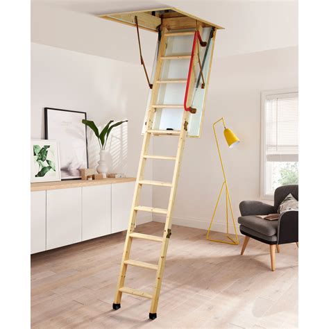 Toolstop Youngman 345350 Eco S Line 3 Section Timber Folding Loft Ladder