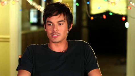 pretty little liars tyler blackburn talks about the pll christmas special 5x13 youtube