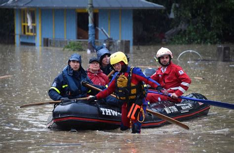 hochwasser in bayern vier tote nach Überschwemmung