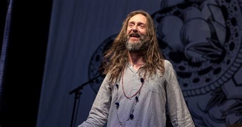 Chris Robinson Has A Net Worth Of 9 Million Heres How It Accrued