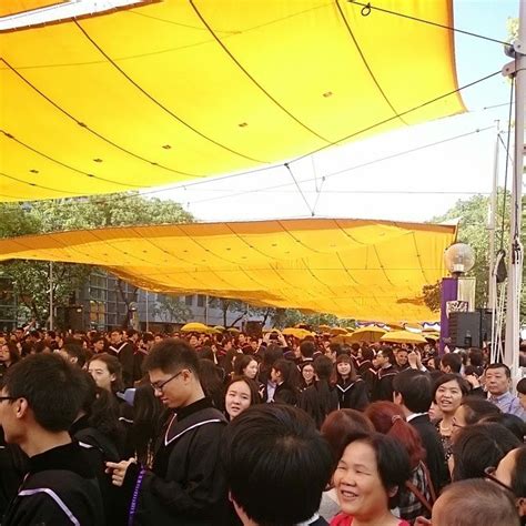 Join facebook to connect with 區家麟 and others you may know. 誰的畢業禮，誰的香港 | 區家麟 | 香港獨立媒體網
