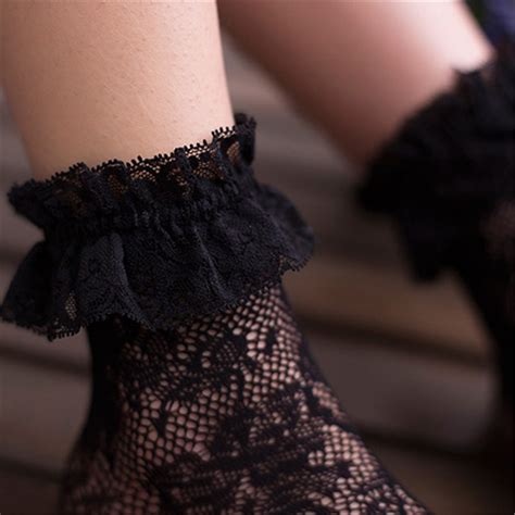 Sexy Ankle Socks 1 Pair Frilly Women Lace Ankle School Ladies One Size