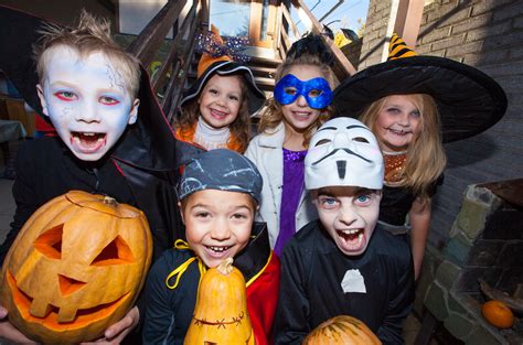 Why Do We Celebrate Halloween Day On October 31