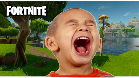 Kid Screaming In Fortnite Battle Royale Fortnite Trolling Youtube