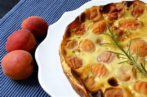 Clafoutis aux abricots miel et romarin Ma Cuisine Santé