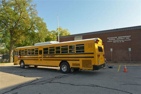 First Student Pilot Tests Electric School Bus In Minnesota School